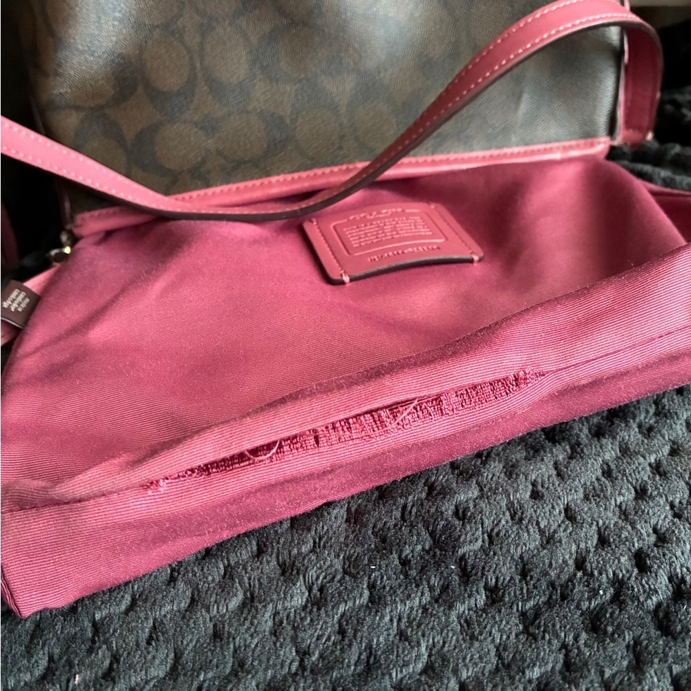 Coach Signature Brown and Pink Crossbody Bag - Picture 6 of 14